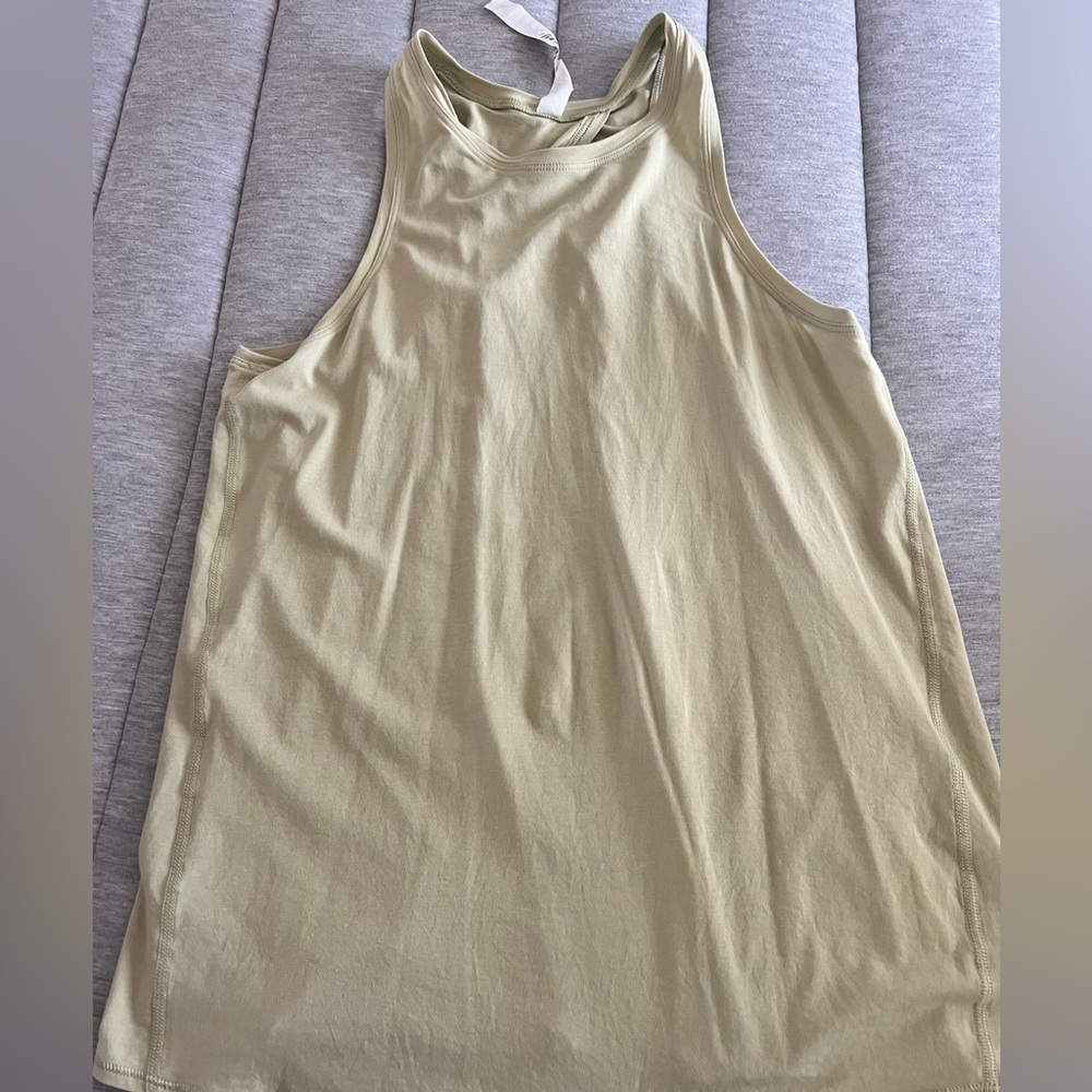 Lululemon open back tank in light lime green